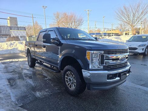 Used 2017 Ford F350 XL image 1