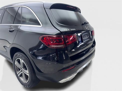 Used 2020 Mercedes-Benz GLC 300 image 19