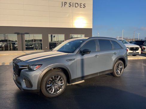 Certified 2025 MAZDA CX-70 3.3 Turbo w/ Preferred Package image 1