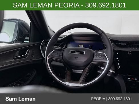 New 2026 Jeep Grand Cherokee Limited w/ Limited Altitude Package AWD/4WD image 11