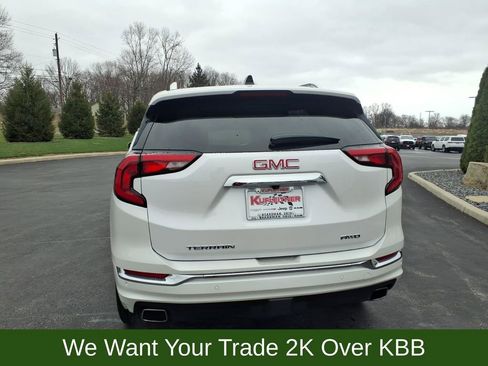 Used 2020 GMC Terrain Denali w/ Denali Premium Package AWD/4WD image 5