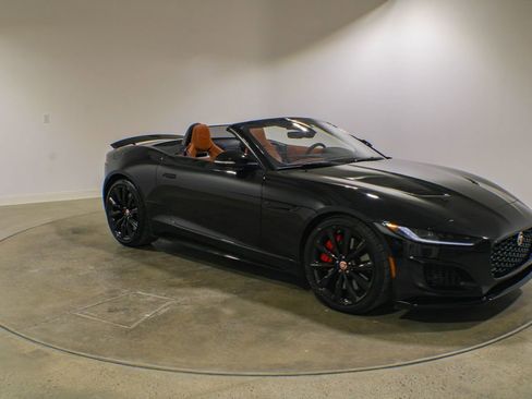 Used 2021 Jaguar F-TYPE R AWD/4WD image 7