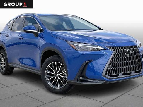 Certified 2025 Lexus NX 250 FWD w/ Accessory Package (K3) image 3