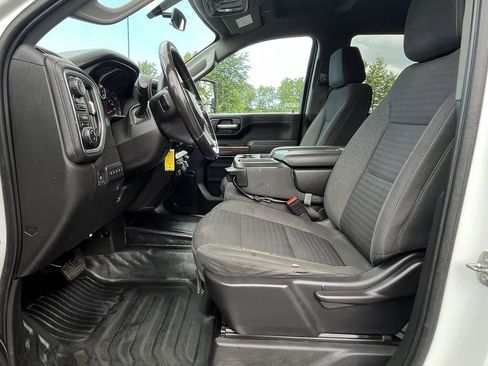 Used 2023 Chevrolet Silverado 2500 LT w/ Snow Plow Prep/Camper Package image 11