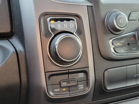 Used 2021 RAM 1500 Warlock AWD/4WD image 17