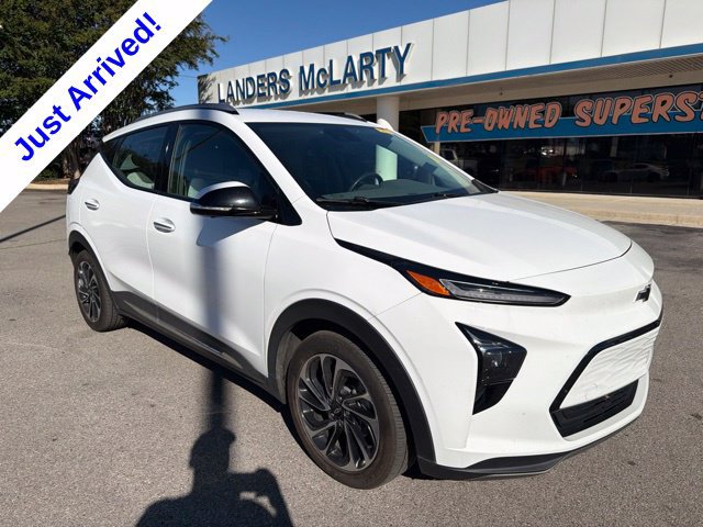 Used 2023 Chevrolet Bolt EUV Premier FWD image 1