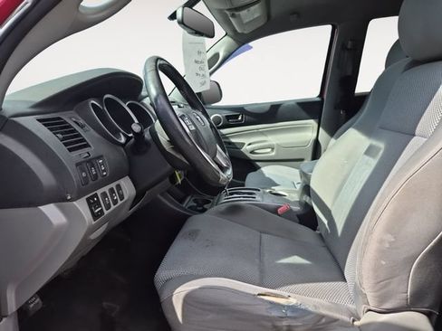 Used 2013 Toyota Tacoma 4x4 Double Cab w/ TRD Off-Road Pkg image 11