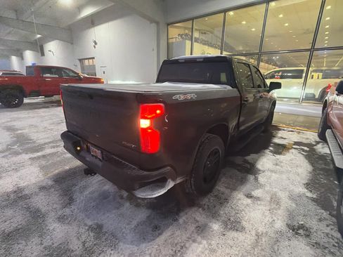 Used 2023 Chevrolet Silverado 1500 RST image 6