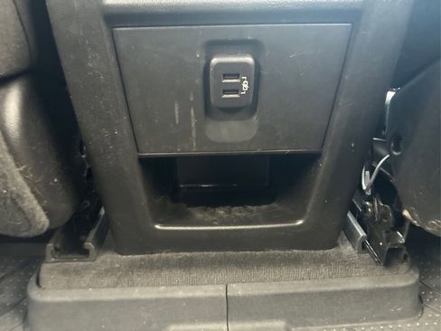 Used 2018 Chevrolet Traverse LT w/ LPO, Floor Liner Package image 18