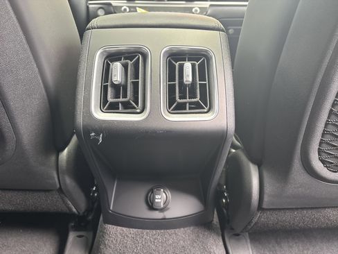 New 2025 Kia Sorento S w/ Panoramic Sunroof Package image 38