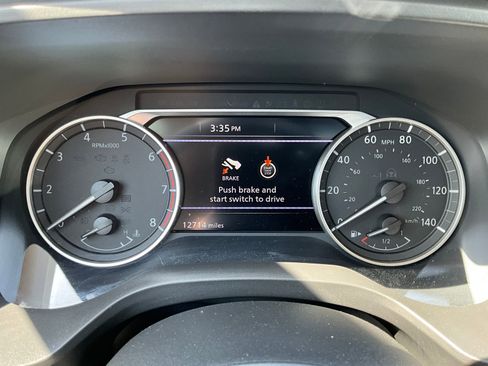 Used 2023 Nissan Rogue SL AWD/4WD image 31