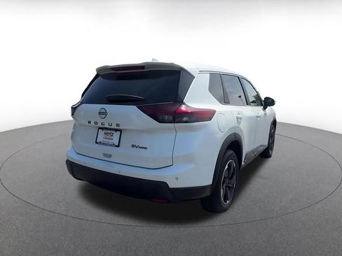 Used 2024 Nissan Rogue SV AWD/4WD image 15
