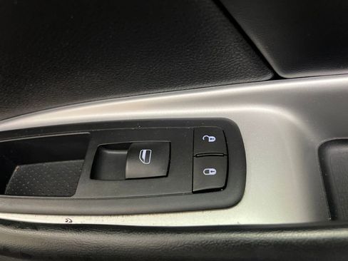 Used 2016 Dodge Journey SE image 25