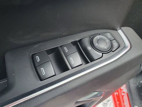 New 2026 Chevrolet Silverado 1500 LT image 8