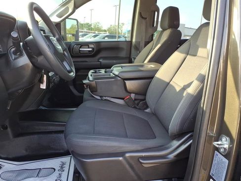 Used 2022 GMC Sierra 2500 Pro w/ Gooseneck/5TH Wheel Package image 11