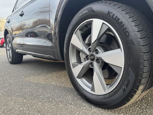 Used 2024 Audi Q5 2.0T Prestige image 9