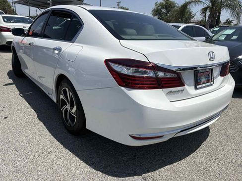 Used 2016 Honda Accord LX image 3