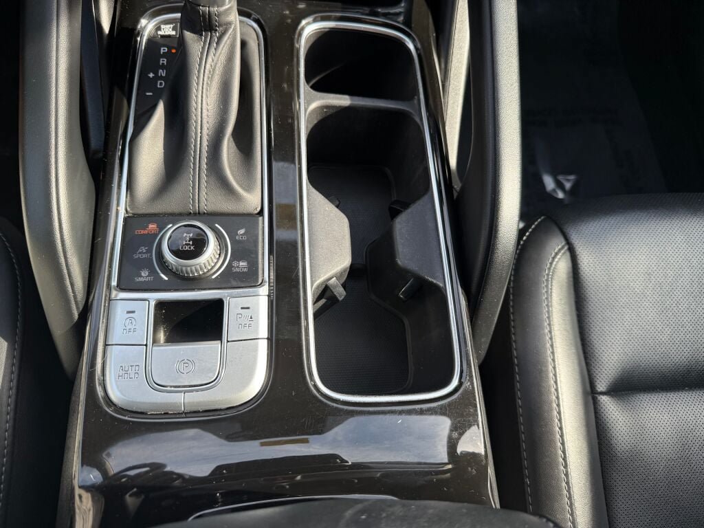 Used 2020 Kia Telluride S AWD/4WD image 23