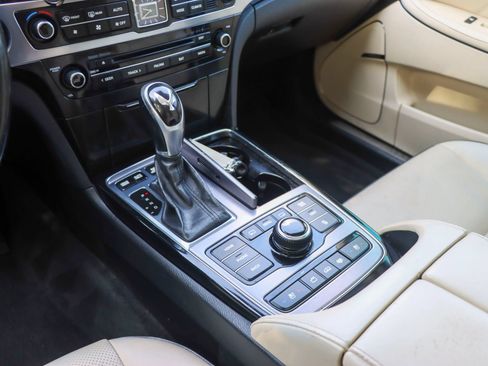 Used 2016 Hyundai Equus Ultimate RWD image 42