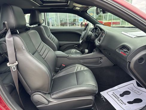 Used 2023 Dodge Challenger SRT Hellcat RWD image 12