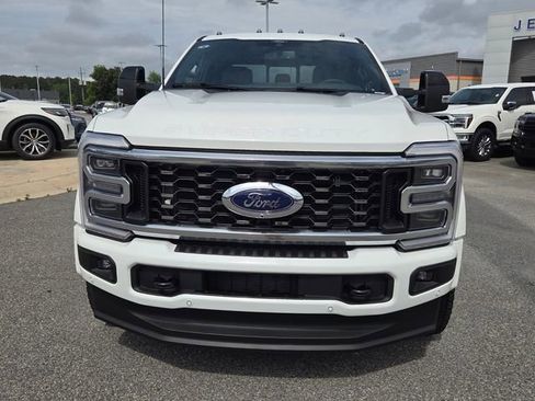 New 2026 Ford F450 Platinum w/ FX4 Off-Road Package AWD/4WD image 2