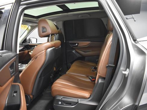 Used 2024 Acura MDX SH-AWD w/ Technology Package image 31
