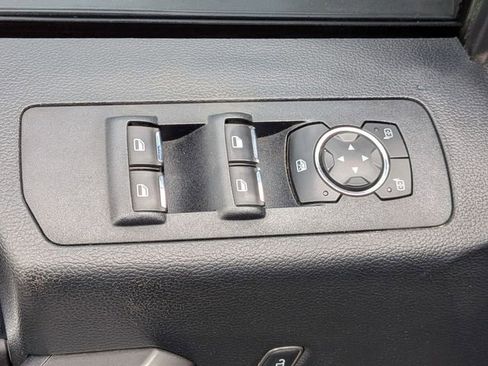 Used 2019 Ford F150 XLT w/ Equipment Group 302A Luxury AWD/4WD image 15