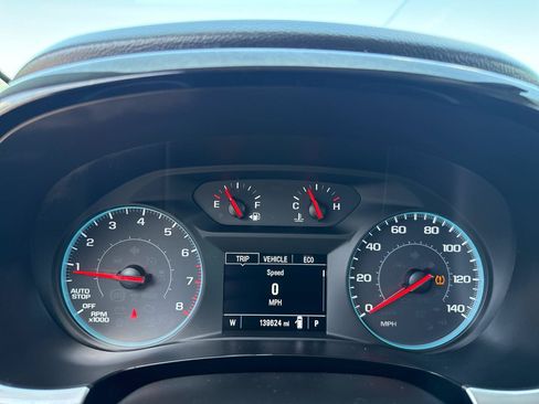 Used 2020 Chevrolet Traverse LS FWD image 20