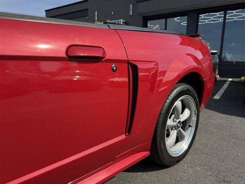 Used 2002 Ford Mustang GT RWD image 5