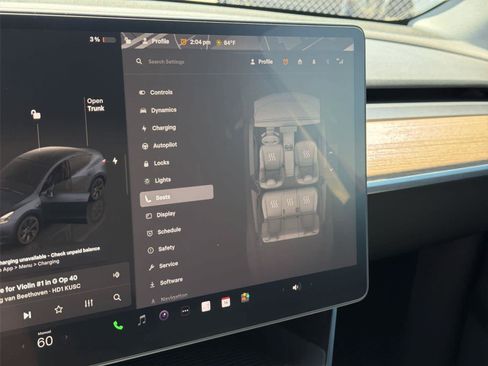 Used 2025 Tesla Model Y Long Range AWD/4WD image 37