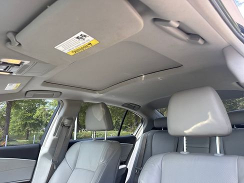 Used 2014 Acura RLX w/ Technology Package FWD image 30