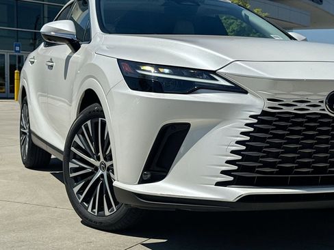 Used 2023 Lexus RX 350 Premium Plus w/ Cold Area Package FWD image 11