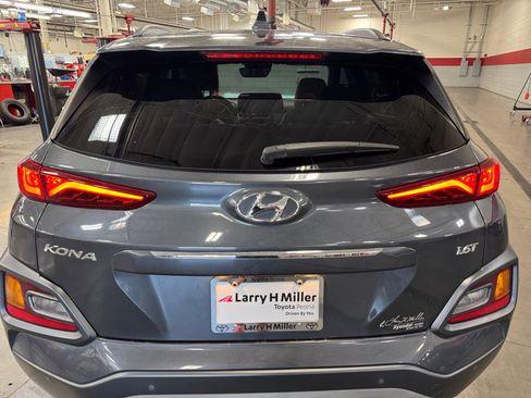 Used 2021 Hyundai Kona Ultimate w/ Cargo Package FWD image 25
