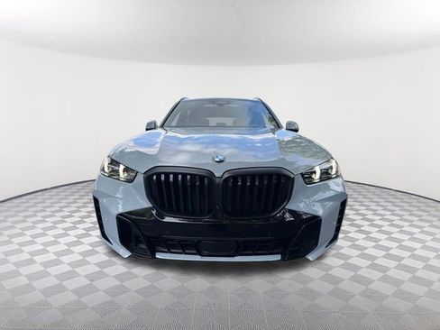 Used 2024 BMW X5 sDrive40i w/ M Sport Package RWD image 2