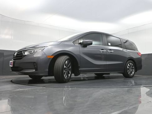 Used 2023 Honda Odyssey EX-L image 29