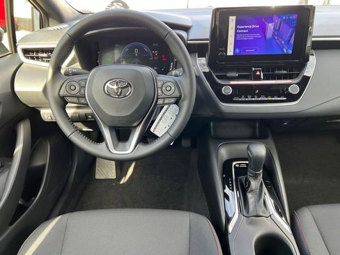 New 2026 Toyota Corolla SE FWD image 25
