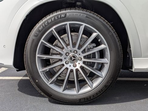 New 2026 Mercedes-Benz GLE 350 4MATIC image 13