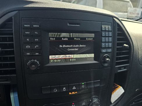 Used 2019 Mercedes-Benz Metris image 15