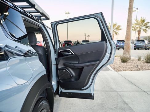 New 2026 Mitsubishi Outlander Trail Edition image 17