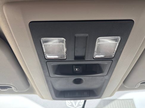 Used 2012 RAM 1500 Big Horn w/ Luxury Group image 21