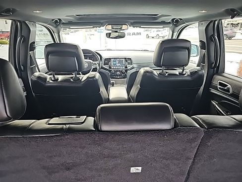 Certified 2020 Jeep Grand Cherokee Limited w/ Premium Lighting Group image 22