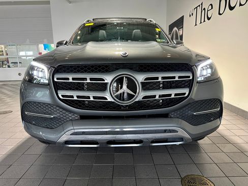 Used 2023 Mercedes-Benz GLS 450 4MATIC image 2