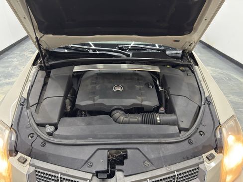 Used 2011 Cadillac CTS Luxury image 26