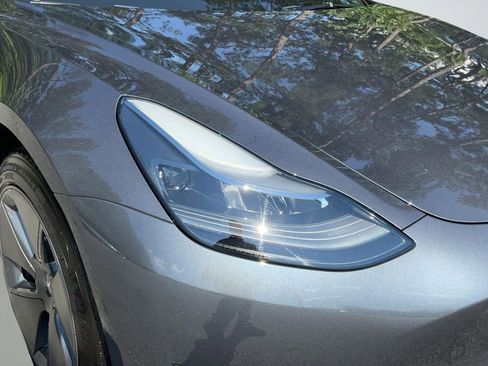 Used 2023 Tesla Model 3 Standard Range RWD image 28
