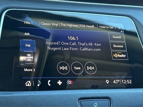 Used 2019 Cadillac XT4 Premium Luxury image 8