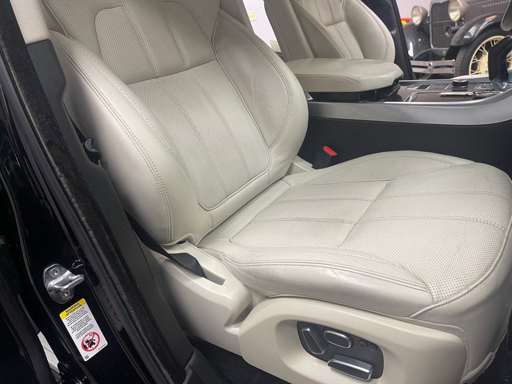 Used 2015 Land Rover Range Rover Sport HSE AWD/4WD image 27