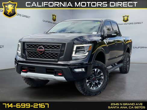 Used 2024 Nissan Titan PRO-4X w/ Pro-4x Convenience Package AWD/4WD image 1