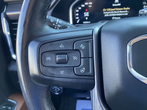 Used 2024 GMC Sierra 2500 Denali Ultimate image 21