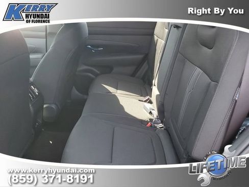 New 2026 Hyundai Tucson SEL FWD image 12