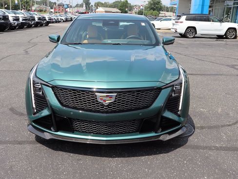 Used 2025 Cadillac CT5 V Blackwing w/ Precision Package RWD image 34